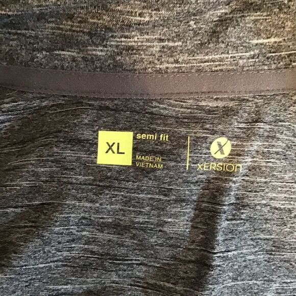 Perfect 3/4 zip work out - Picture 3 of 3